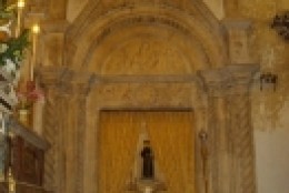 portale ingresso Mausoleo dei Ventimiglia